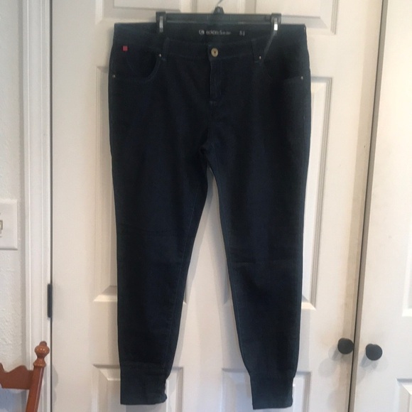 Eckored denim size 13/14 jeans w/ elastic @ cuffs - Picture 1 of 7